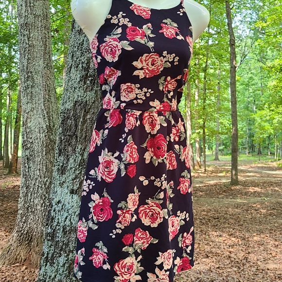 Women's Small C Label Black Floral Mini Dress - Picture 5 of 11